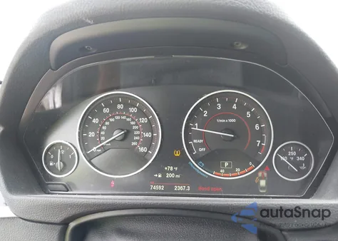 2018 BMW 330I z USA, uszkodzony, nr VIN WBA8B9C55JEE80954